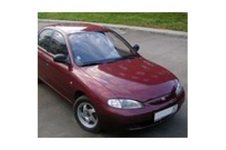 Hyundai Elantra (1995-2000)