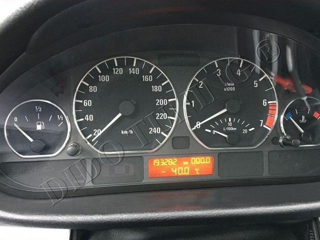 Кільця у щиток приладів BMW 3 E46 (Dido)