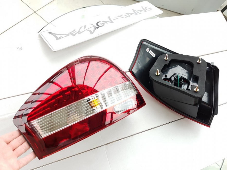 Задні тюнінгові LED ліхтарі Audi A6 C5