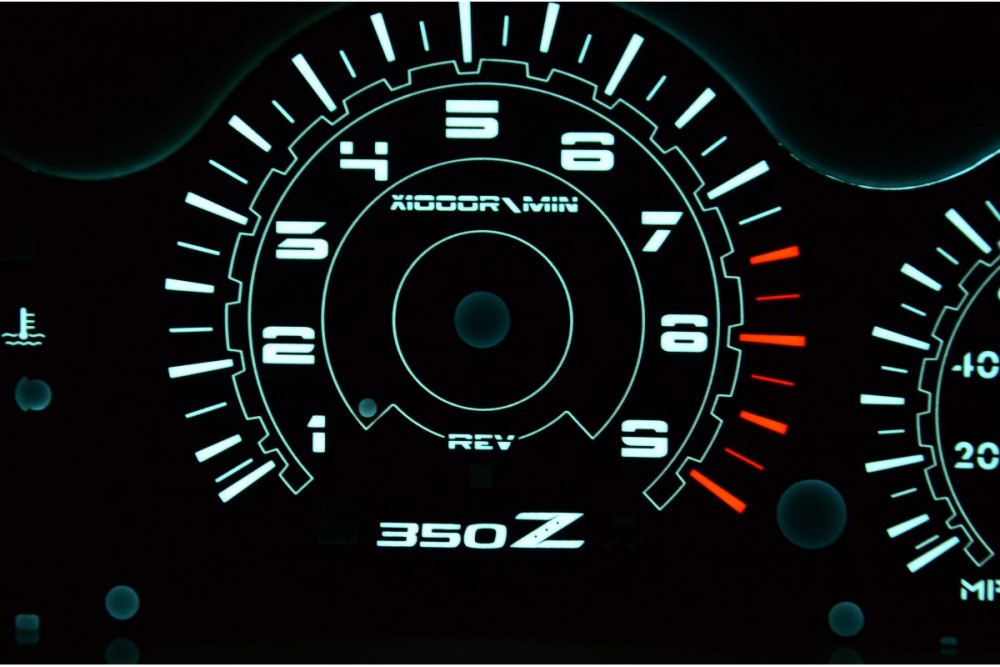 Тюнінгові шкали в щиток приладів Nissan 350Z