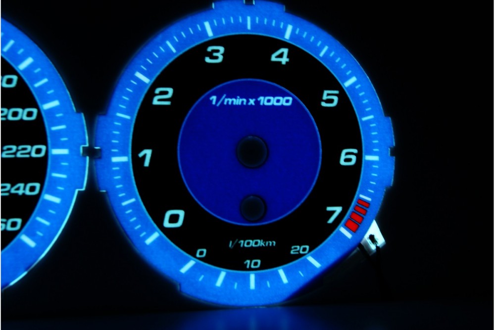 Тюнинговые шкалы приборов BMW 3-серии E90 вариант 2