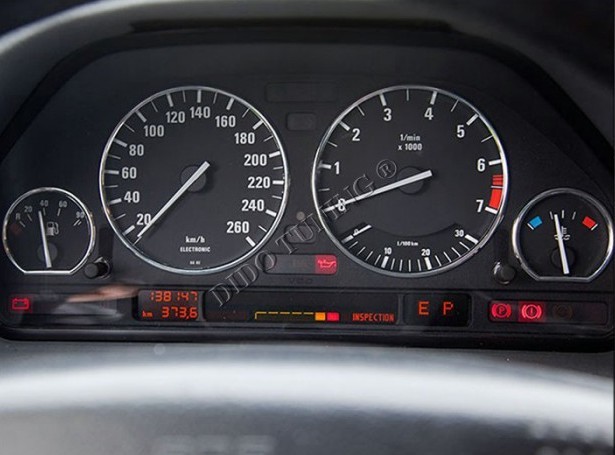 Хром кольца в щиток приборов BMW E34 / BMW E32