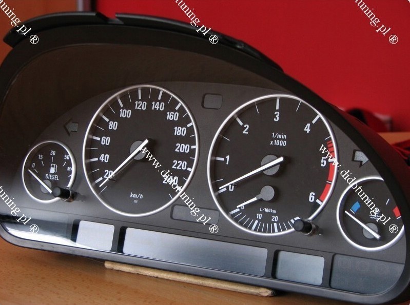 Кільця на прилади BMW 5 E39 / BMW 7 E38 / BMW X5 E53 (матові)