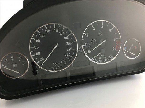 Хромовані кільця на прилади BMW 5 E39 / BMW 7 E38 / BMW X5 E53 (глянсові)