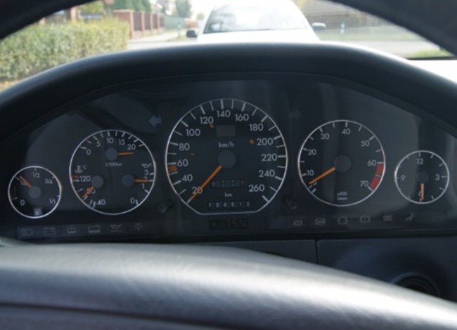 Кільця в щиток приладів Mercedes W140 (Dido)
