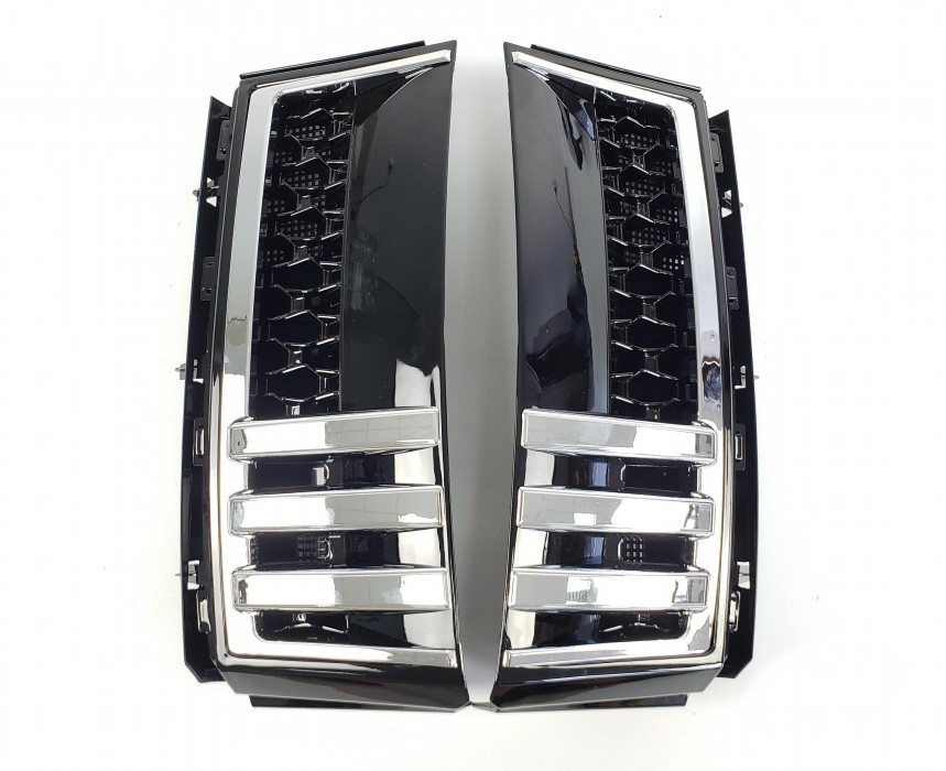 Тюнінгова решітка зі зябрами в Range Rover Vogue (2010-2012)