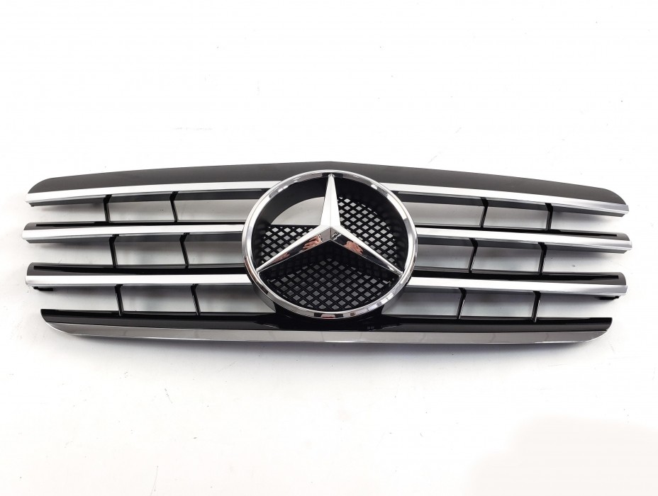 решітка радіаторна для Mercedes E-Class W210 (Cl Black)