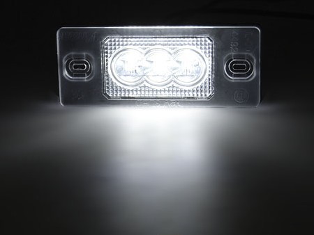LED підсвічування номера VW Golf, Passat, Tiguan, Touareg / Cayenne