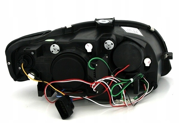 передні тюнінгові фари AUDI A4 B7 TUBE LIGHT