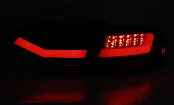 Ліхтарі діодні задні red smoke AUDI A4 B8 sedan дорестайл