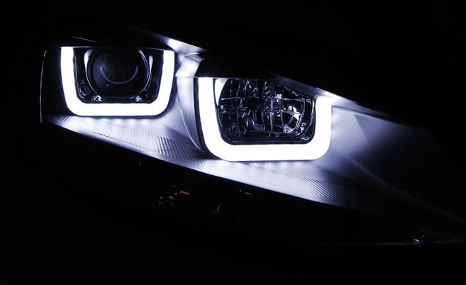 Чорні фари передні VOLKSWAGEN GOLF VII з діодами