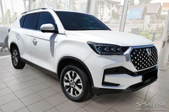 захисна накладка на край бампера Ssangyong Rexton