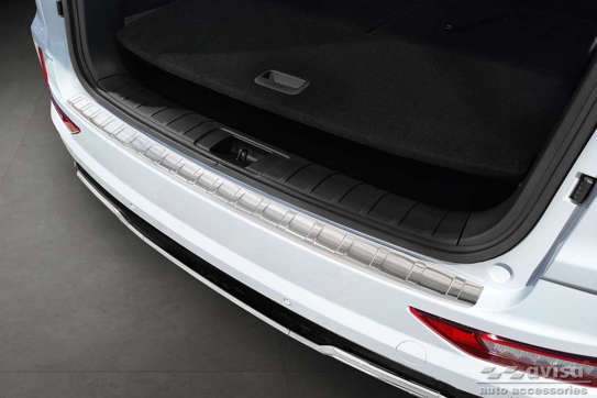 захисна накладка на край бампера Ssangyong Rexton