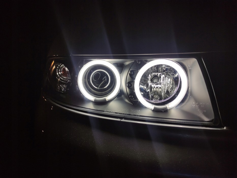 Лінзовані фари передні SEAT LEON 1, TOLEDO 2 з ангелами CCFL
