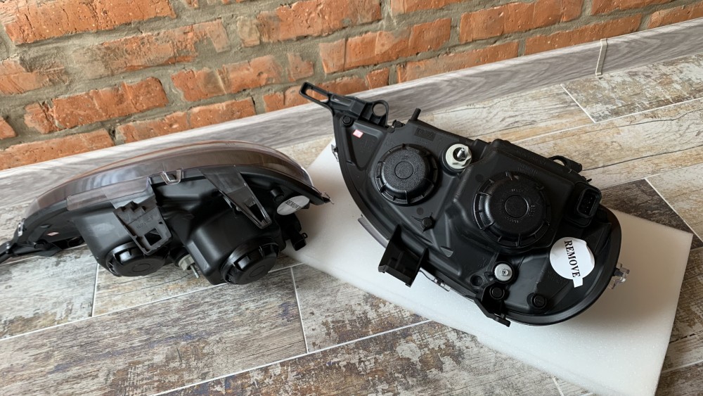 Фари передні Mercedes ML W163 2001-2005 із чорним корпусом