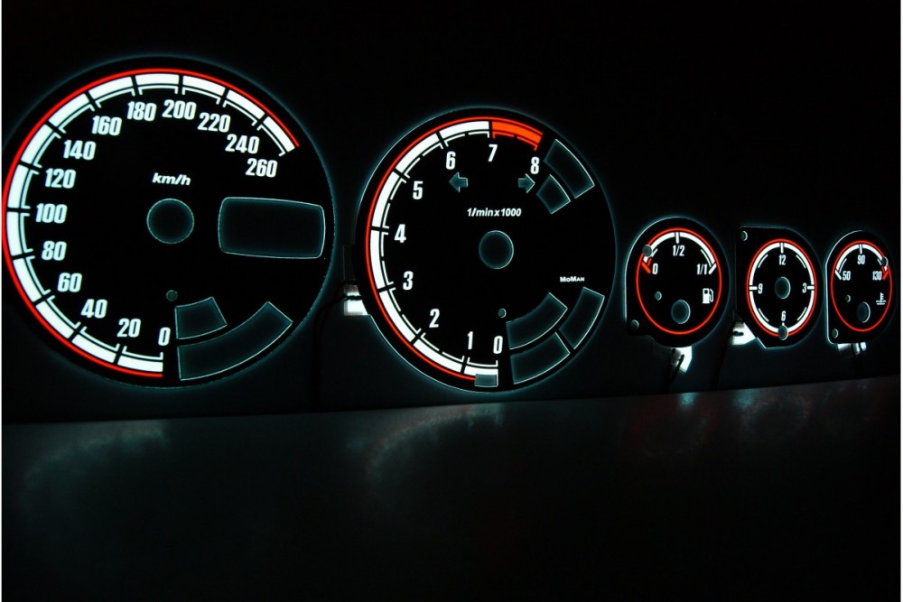 Тюнінгові шкали приладів Alfa Romeo 156 варіант 1