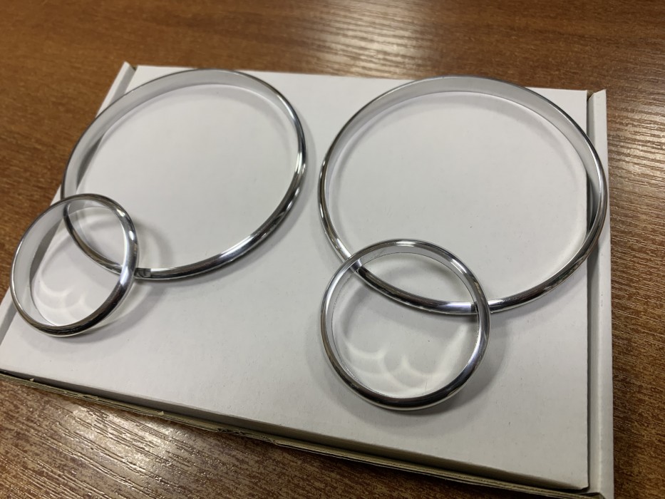 Хром кільця у щиток приладів BMW 5 E39 / BMW 7 E38 / BMW X5 E53