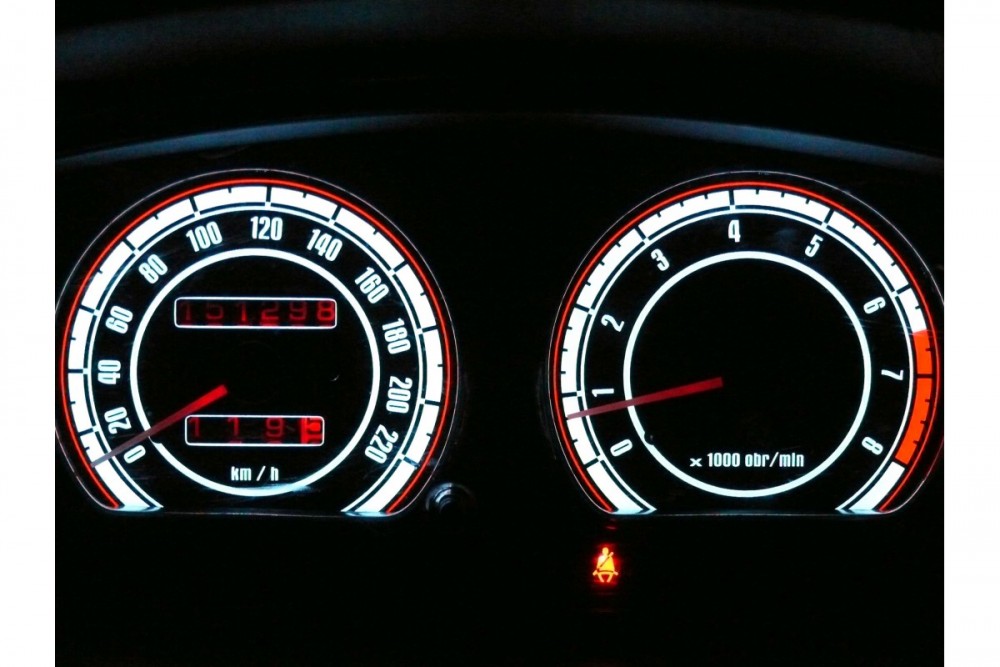 Накладки, що світяться в щиток приладів Daewoo Nubira I