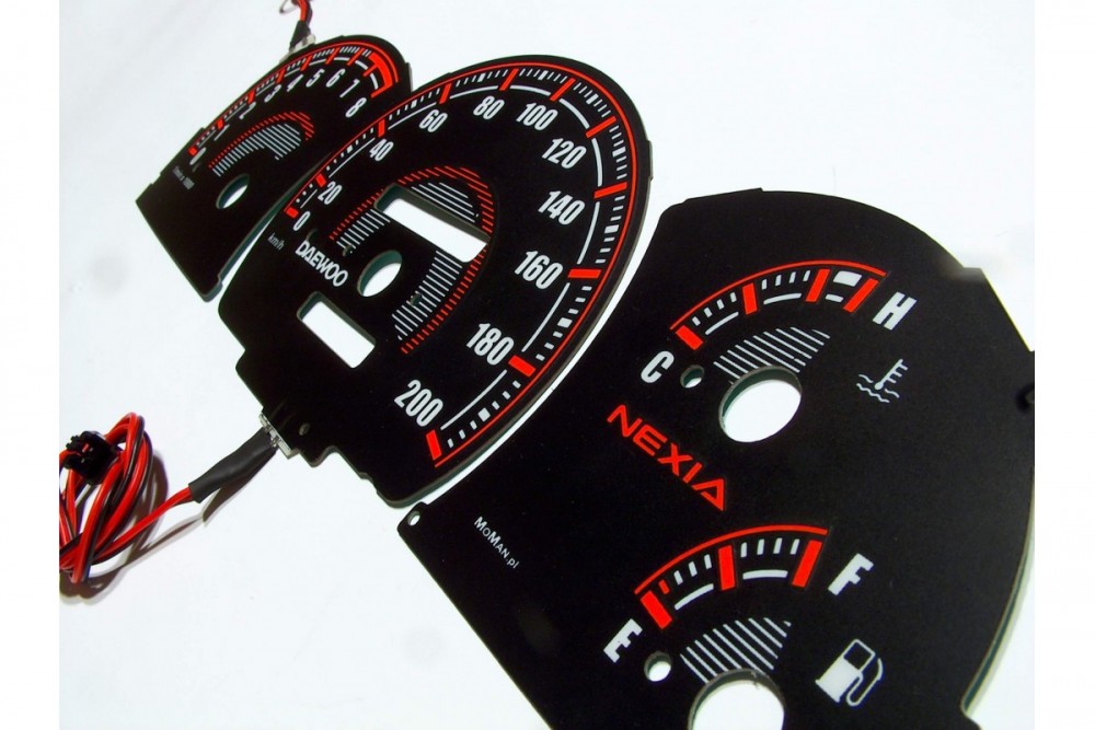 Накладки, що світяться, на панель приладів Daewoo Nexia