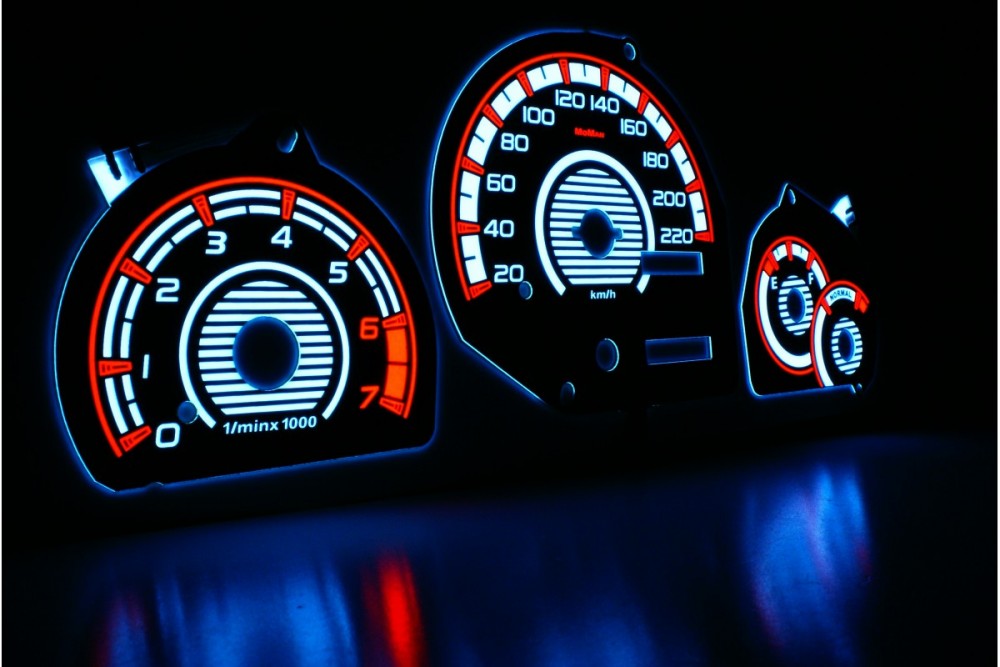 Плазмові накладки в щиток приладів Ford Escort Mk7/FIESTA MK4 вар. 1