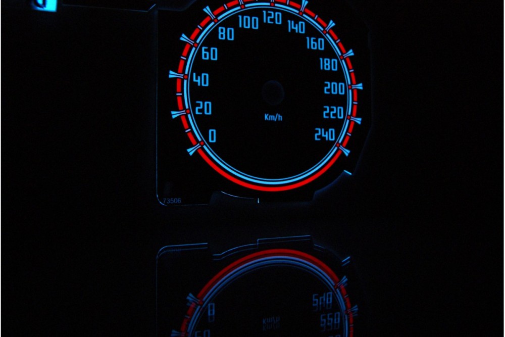 Тюнінгові накладки на панель приладів Ford Focus МК2 післярестайл