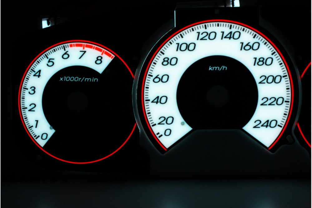 Тюнінгові накладки в щиток приладів Honda Civic 2004-2005
