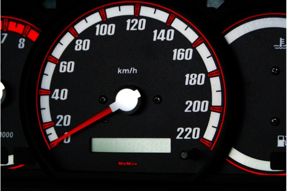 Тюнінгові накладки на панель приладів Kia Sorento вар. 1