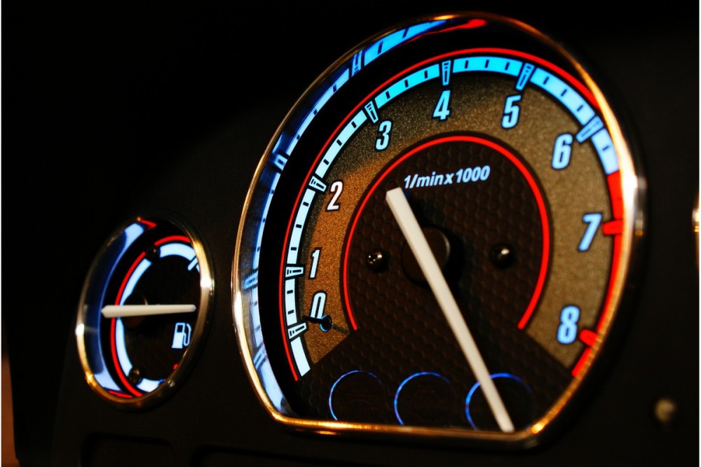 Светящиеся накладки на панель приборов Land Rover Freelander 1