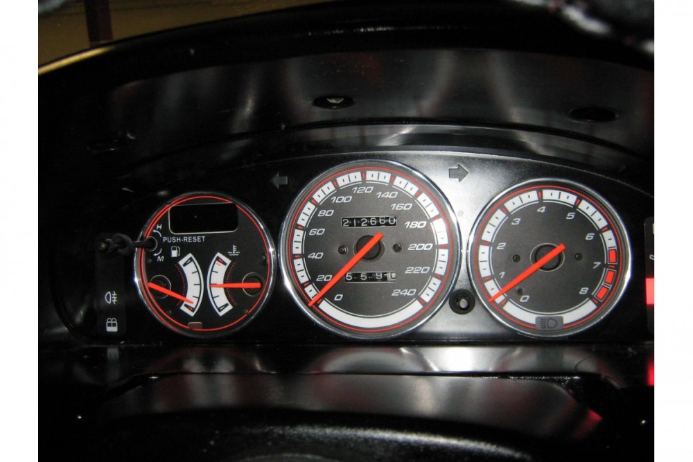 Накладки, що світяться, в щиток приладів MAZDA 323F BG / MX-3 вар. 1