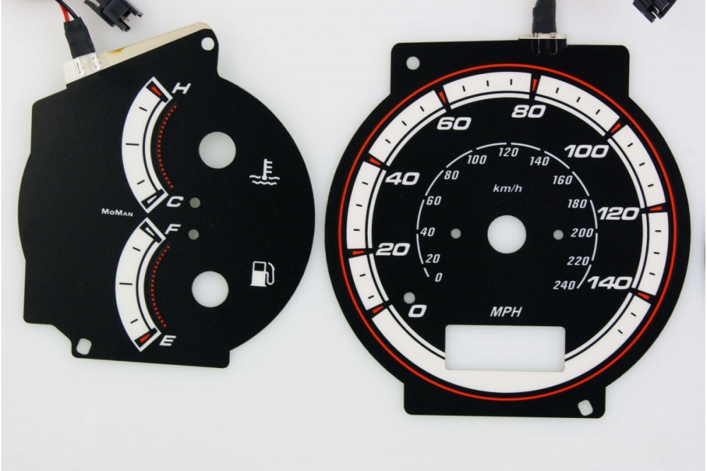 Тюнінгові накладки в щиток приладів Mazda 323F BA