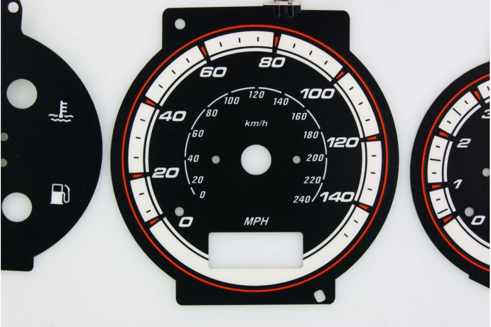 Тюнінгові накладки в щиток приладів Mazda 323F BA