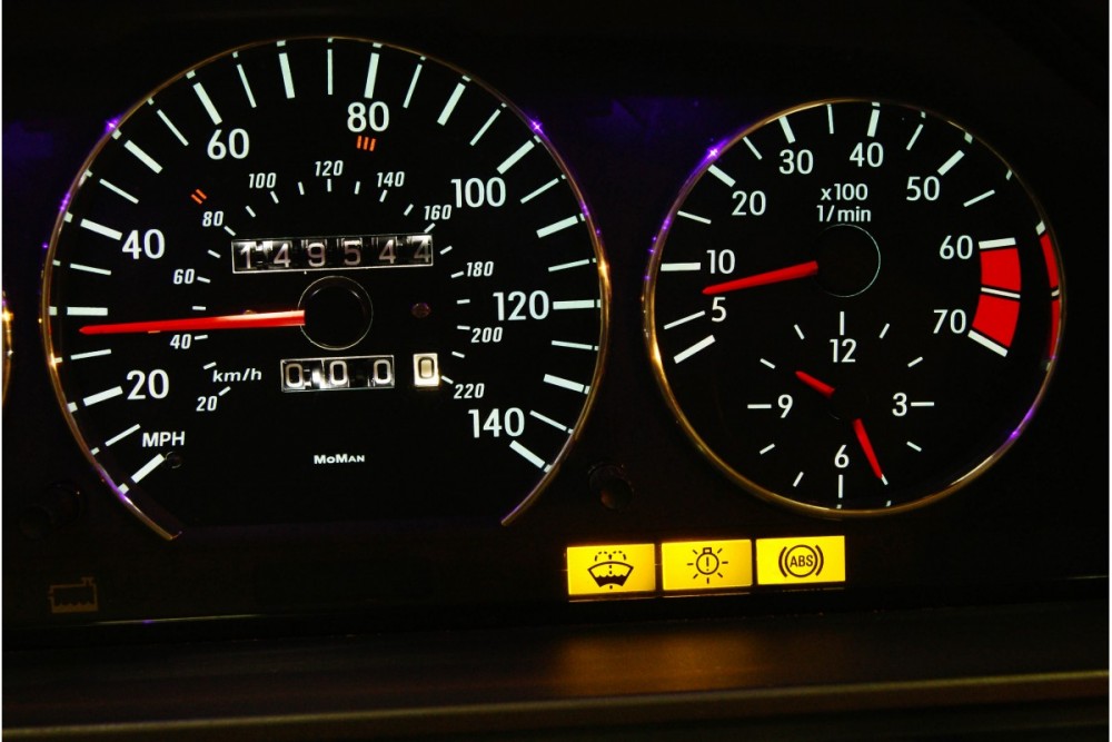 Плазмові накладки в щиток приладів Mercedes W201 (190) вар. 2