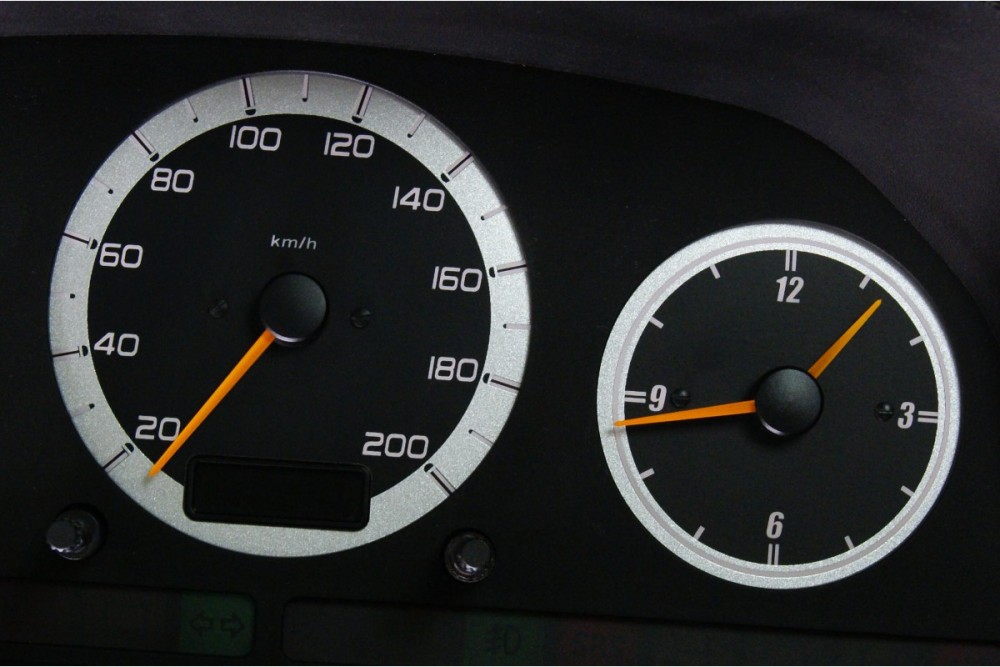 Тюнінгові накладки в щиток приладів Mercedes Vito W638 1996-2003 вер. 2