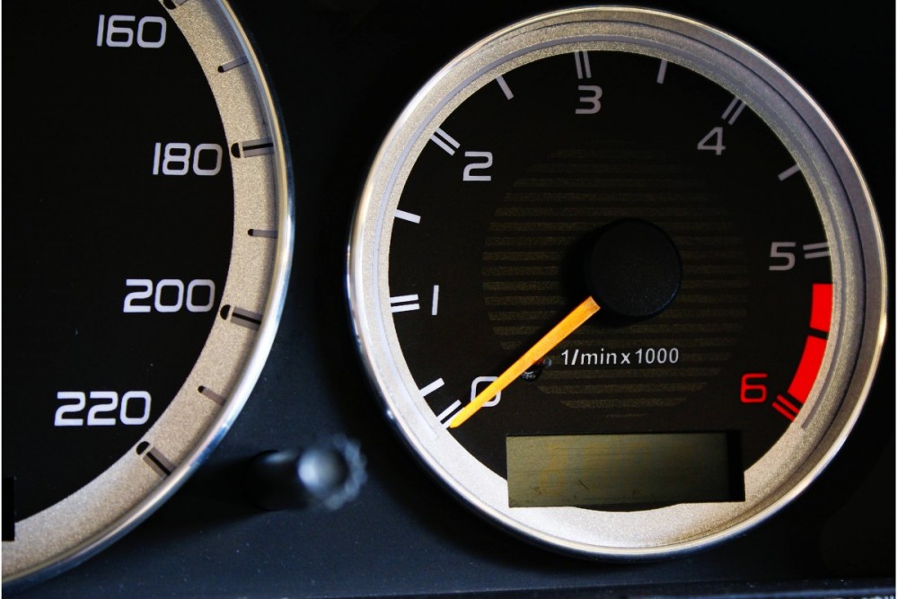 Тюнинговые накладки на шкалы приборов Mercedes W210 вер. 1