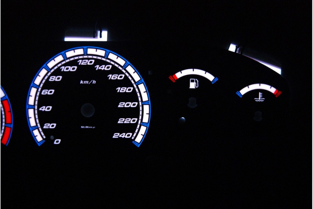 Накладки, що світяться, на шкали приладів Nissan Almera рестайл