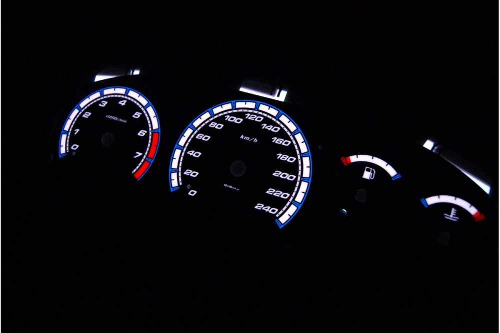 Накладки, що світяться, на шкали приладів Nissan Almera рестайл