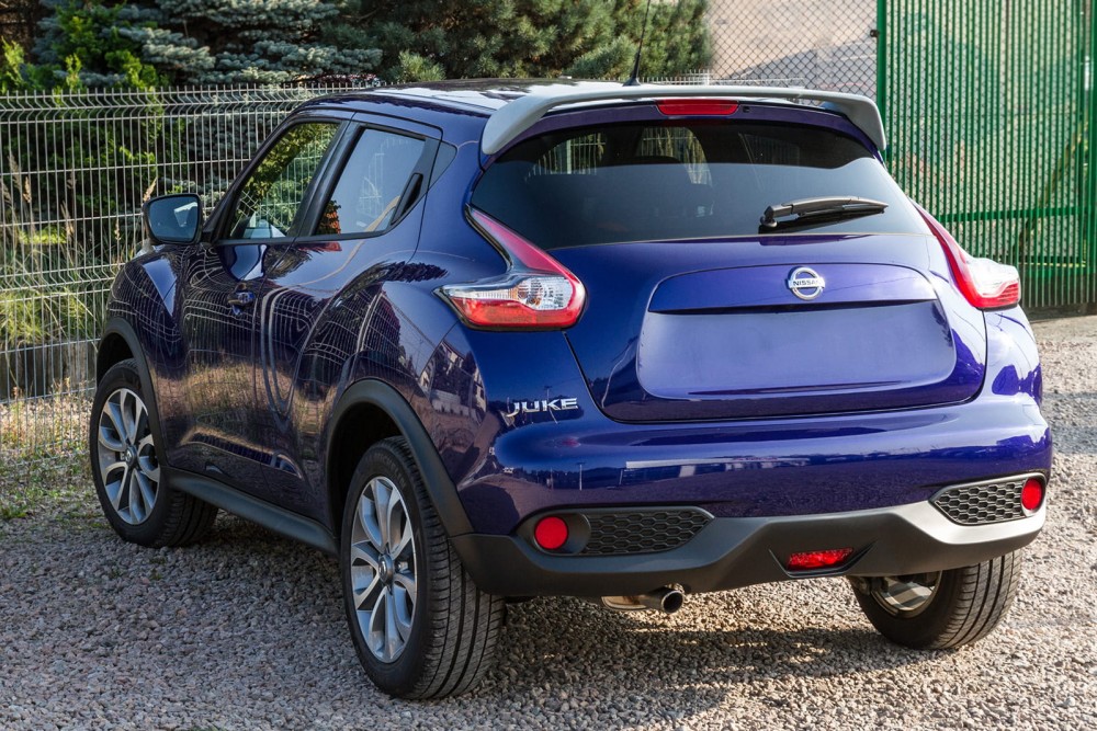 Спойлер кришки багажника Nissan Juke