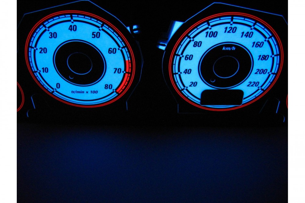 Накладки, що світяться в панель приладів Peugeot 406 дорестайл