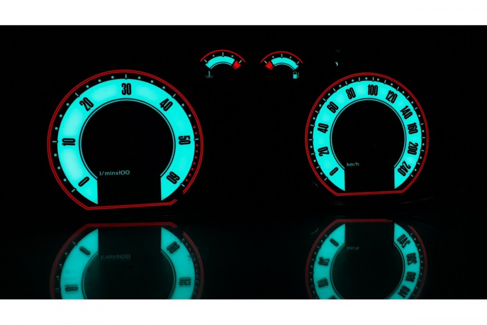 Плазмові накладки у щиток приладів Skoda Fabia 1