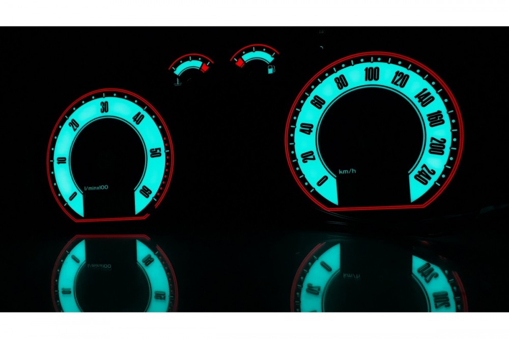 Плазмові накладки у щиток приладів Skoda Fabia 1