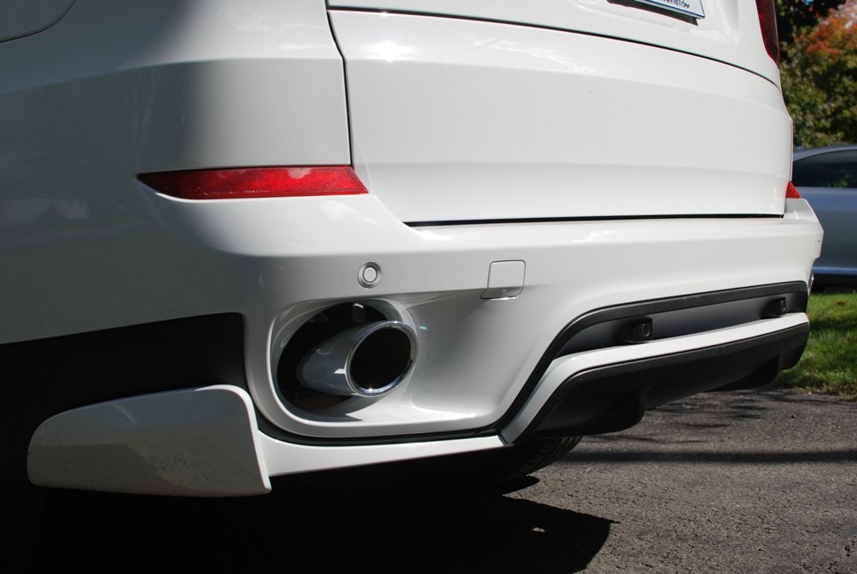 Дифузор заднього бампера BMW X5 E70 LCI у стилі Aero