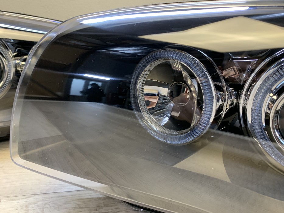 Передні фари BMW E87/ E81/ E82/ E88 чорні з кільцями