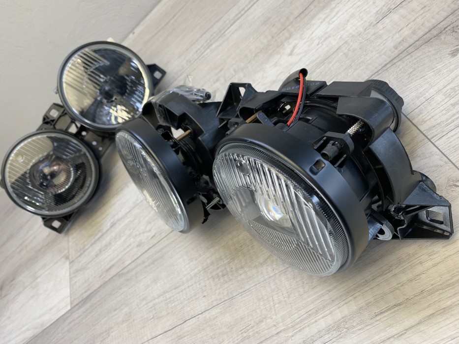 Фари передні BMW E30 з лінзою та хрестом (дизайн Hella Black)