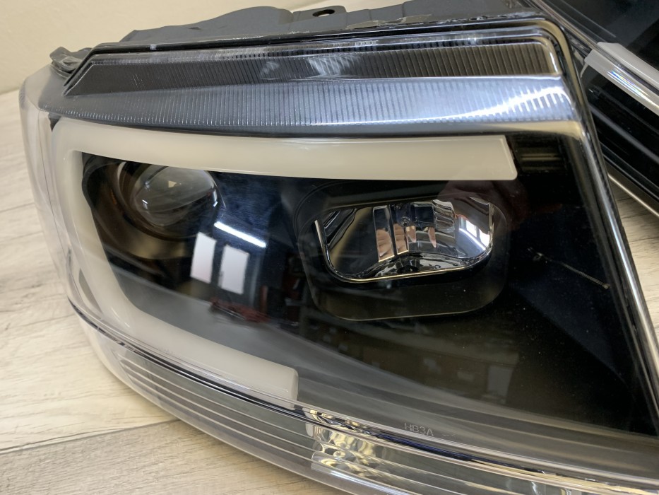 Передні фари Jeep Grand Cherokee WJ чорні, led габарити