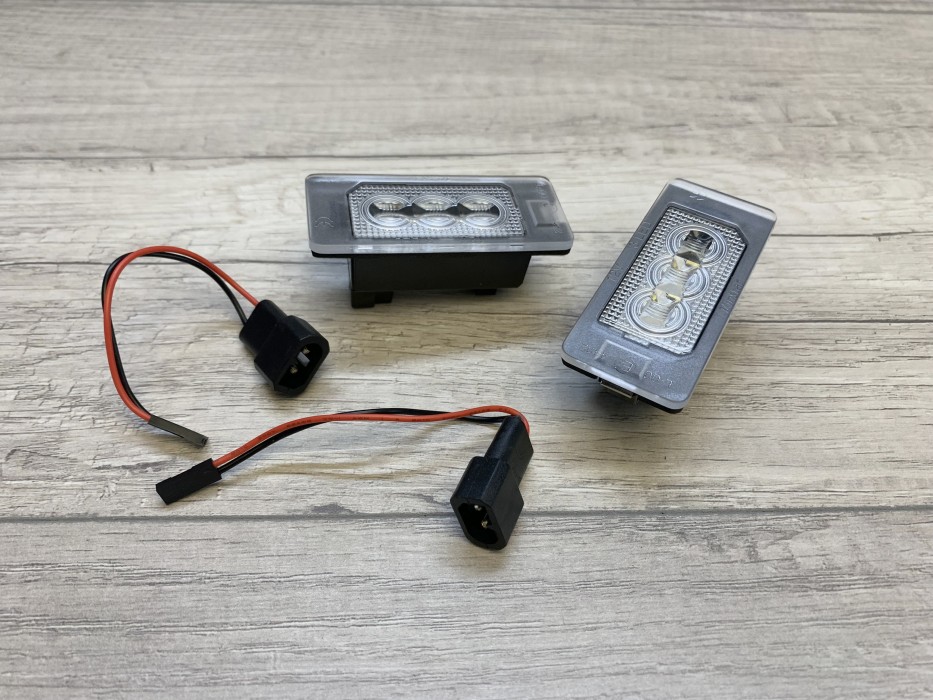 LED подсветка номера BMW E88 / E82 / E90 / F30 / F32 / F34 / E39 / E60 / F10 / X3 / X5 / X6