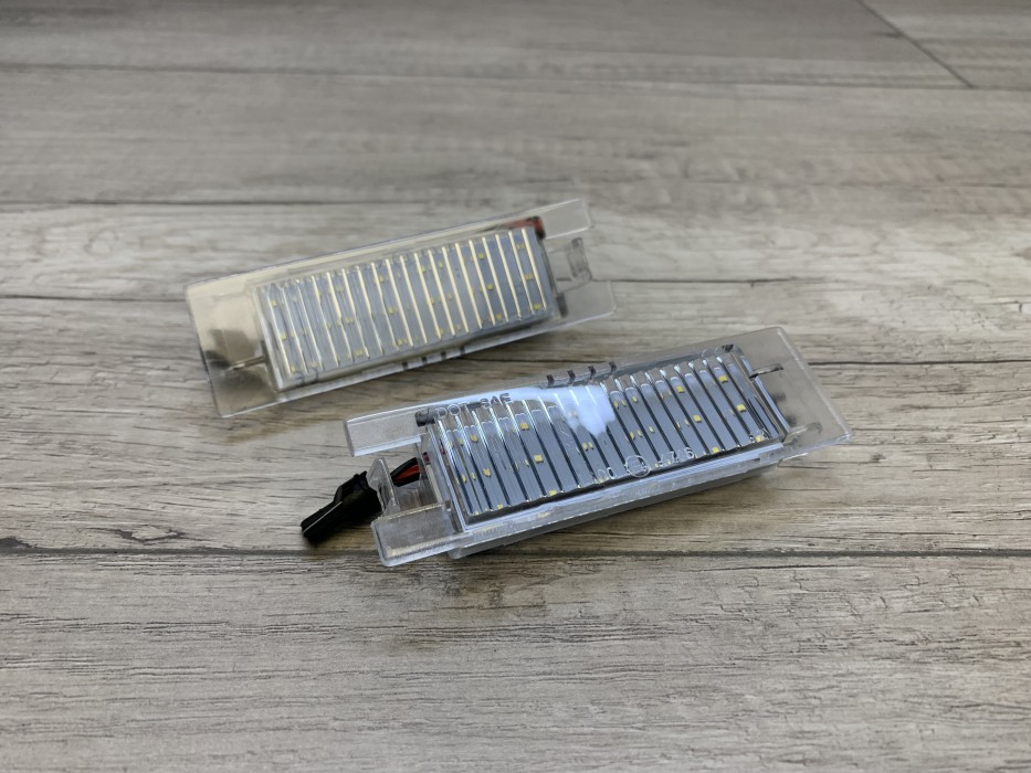 LED підсвітка номера Opel Astra H/J, Zafira B, Corsa D/C, Insignia, Meriva, Vectra C, Tigra B