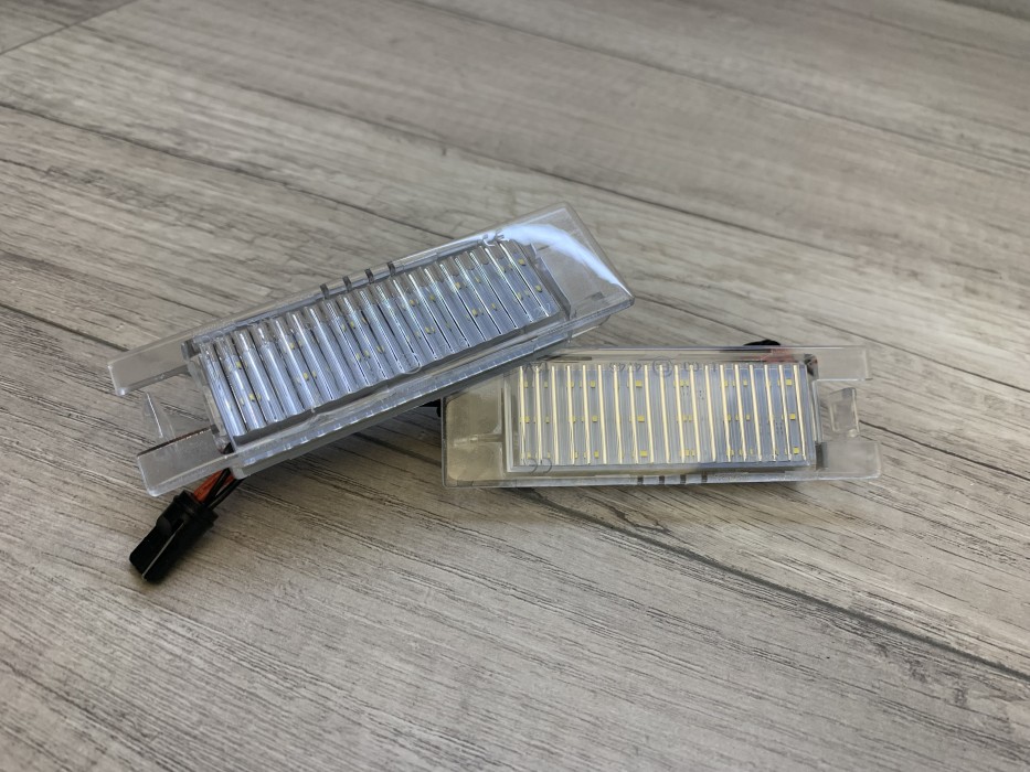 LED підсвітка номера Opel Astra H/J, Zafira B, Corsa D/C, Insignia, Meriva, Vectra C, Tigra B