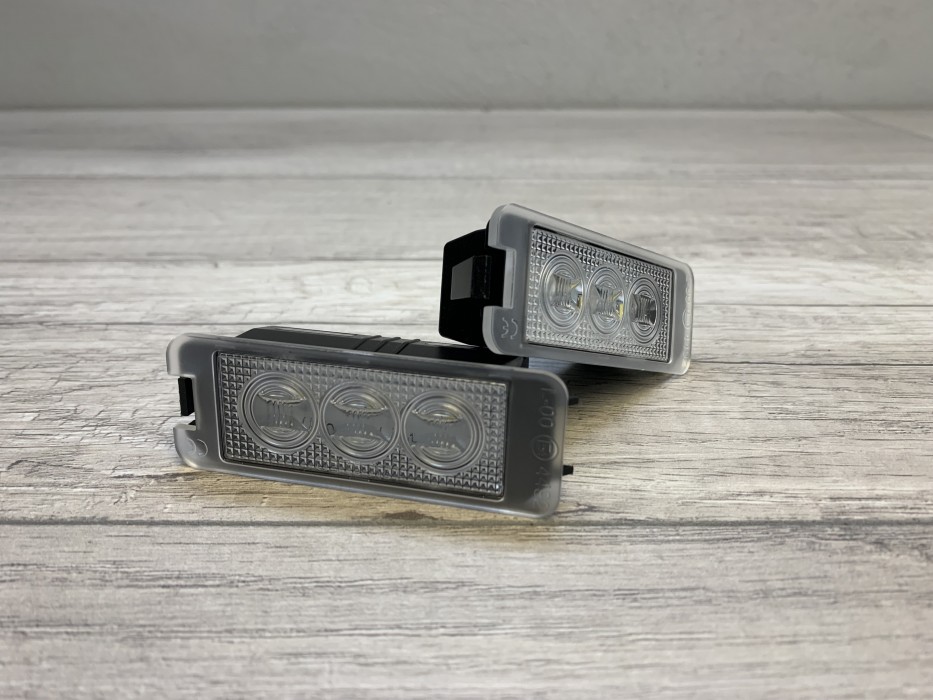 LED підсвітка номера VW Golf 4,5,6,7 / Passat B6, CC / Beatle / EOS / Lupo / Polo / Scirocco / Phaeton