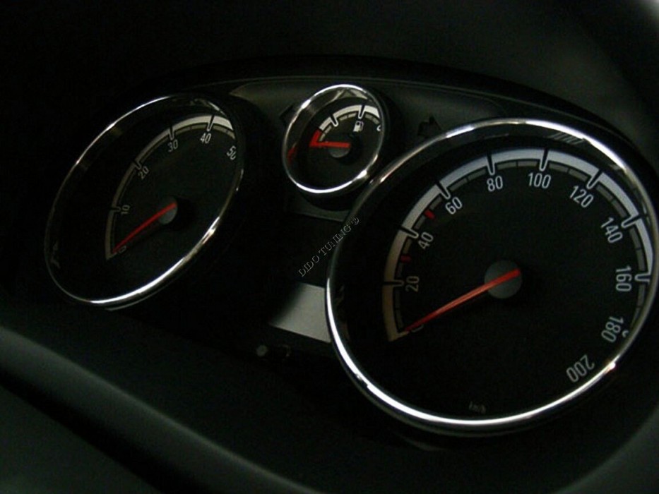 Хромовані кільця на панель приладів Opel Corsa D