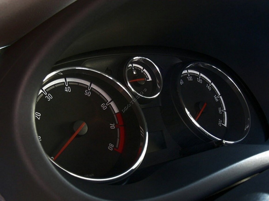 Хромовані кільця на панель приладів Opel Corsa D